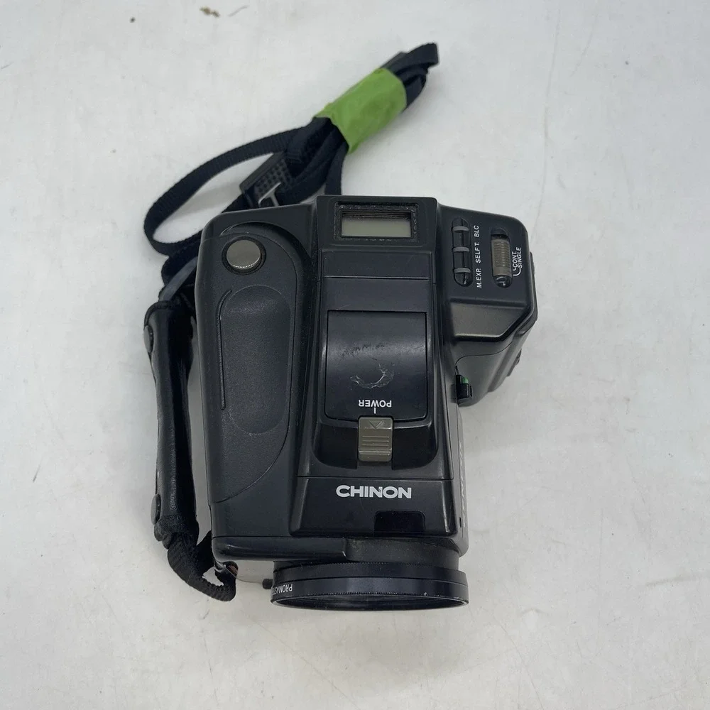 Chinon Genesis GS-7 35MM AF ZOOM CAMERA Only Black